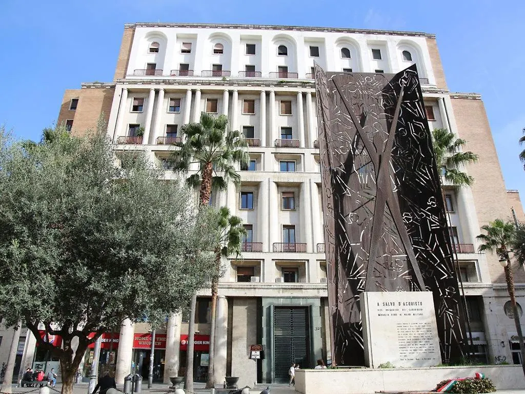 Boutique Hotel Piazza Carita Naples 4*,
